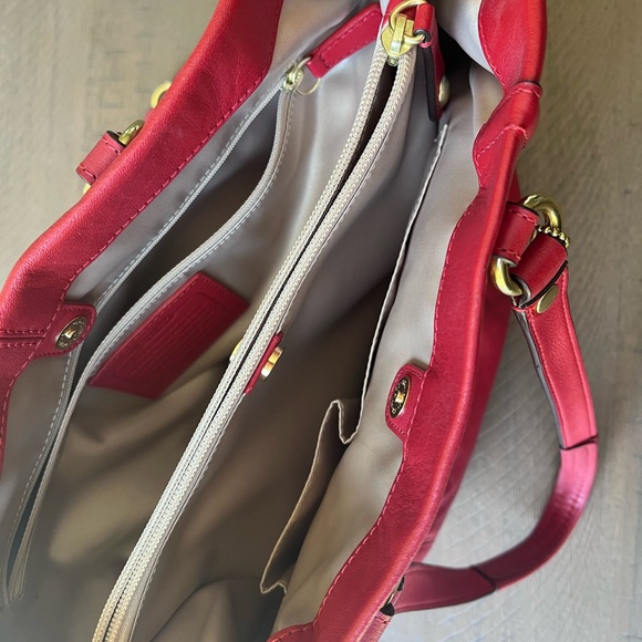 Vintage Coach Satchel with zero wear. Interior is like new. - Picture 6 of 6